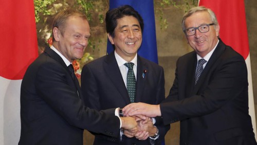 Le Japon et l'UE inquiétés de la montée de la tension en mer Orientale - ảnh 1